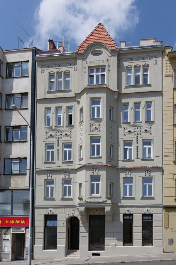 Pronájem bytu Pekařská 40 (č.12)